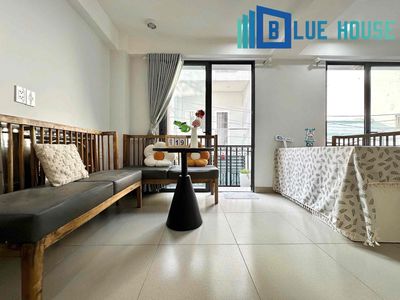 Large balcony studio right etown Cộng Hoà - Tân Bình