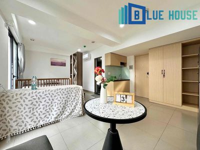 Large balcony studio right etown Cộng Hoà - Tân Bình
