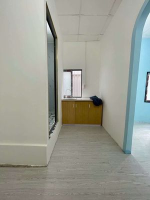 Go to the service apartment