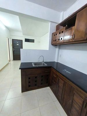 Renting Emperor Sa San 3Kong 7 bedrooms, 79 m2 for 10.5 million a month