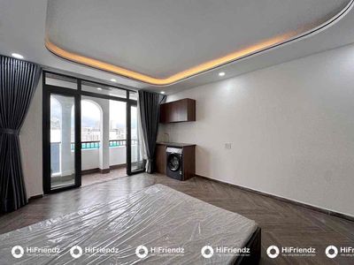 Opening the service of the balcony ready for new interiors in winter