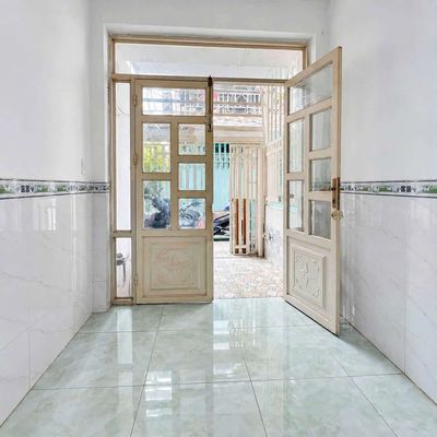 House 1 .1 .3th floor bedroom de 115 Phạm Hữu Lầu District 7
