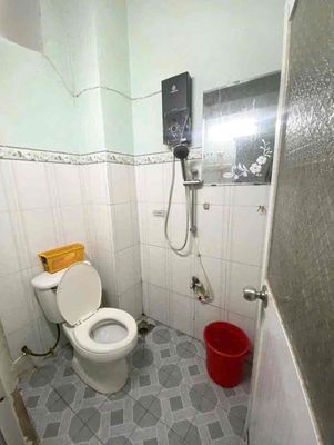 Quick. - Nice place. Two room.