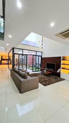 Rent 200 A Nguyễn Trọng Tuyển, FAZZA, Phú Nhuận district.