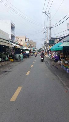 Rent a two-sided house 6 x 30 meters of Nguyễn Thị Kiểu.