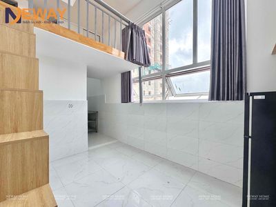 corner lodge - open window - bv 24 hours - in the shower