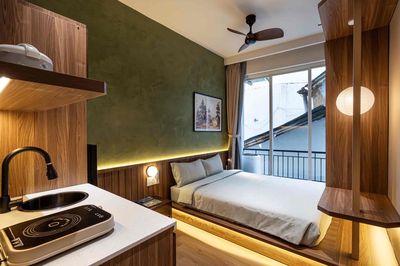 The balcony studio has a nice design taste at the Bình Thạnh center.