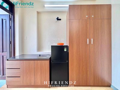 Rent a balcony service apartment - a window near parcmall via District 5