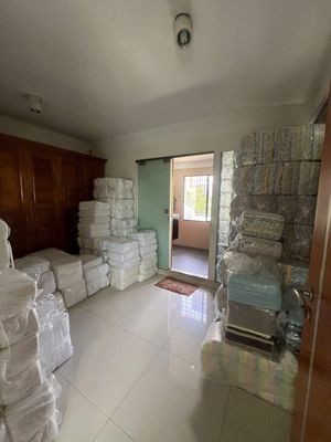 Eight front rooms on Trang Tử.