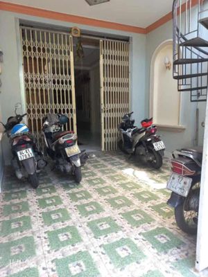 Rent a p3 p3 county 8 (now chief)