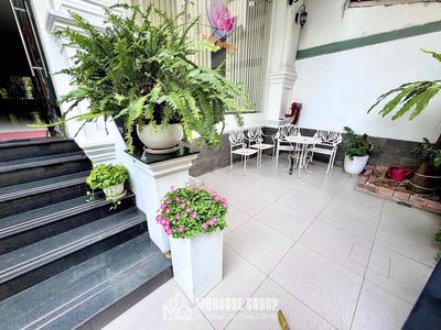 Studio Full Building, 30 m2, One bedroom A toilet near Swinburne Tân Bình University