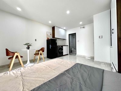 A cheap high apartment - private washing machine - flower village park