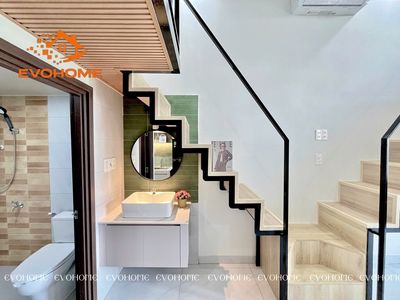 Rent an apartment on Nguyễn Văn Linh, Bình Thuận, District 7, Ho Chi Minh