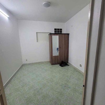 The reason for renting two bedrooms is two w Nơ Trang Long Bình Thạnh.
