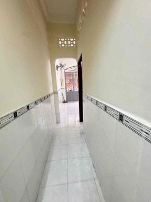 In the alley of 1/ Nguyễn Duy Cung, 3 bedrooms cost only 9 million.