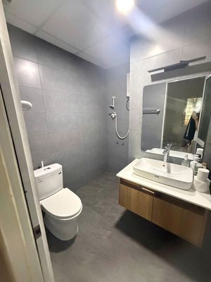 Chung cư Phúc Yên-two bedrooms, Full interior, balcony, 75 meters at 8.5 million a month.