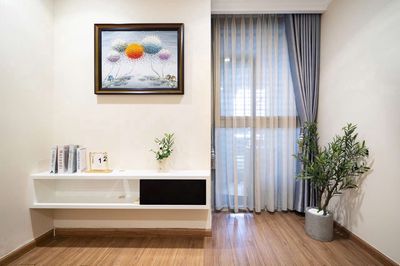 apartment 81 M2, two bedrooms, one crandah District 2.