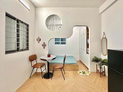 Only 5 p to the county - Close to ueh, Hutech, uef, eth - new interior is 100%