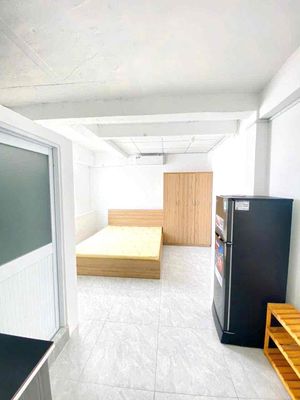 Rent a cheap room at Cát Lái District 2.