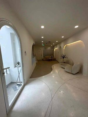 Rent one house every four feet of Tân Bình 80 million a month.