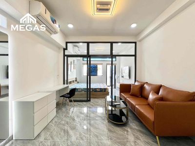 A 60-foot-high bedroom with a elevator balcony at the door.