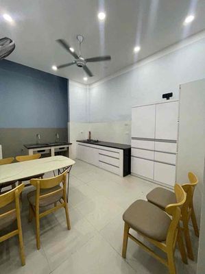 Nguyễn Tư Giản alleyhouse (4 x16 M) - 4 bedroom 5 toilets