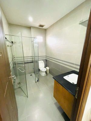 Room 366/ Chu Văn An 5 p over University of Lang