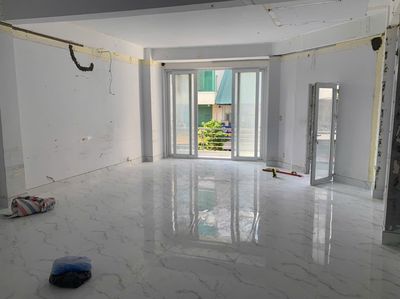area 660 x12 meters - Home 387 Nguyễn Công Trứ, District 1 - 3th floor, at 6 x refrigerator
