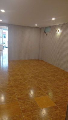 Rent 4 x 18 M with 3 bedrooms 1 watt near heavy clit