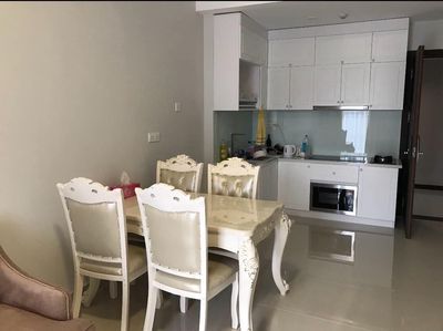 Rent Botanica Premier a private bedroom, which costs 15 million.