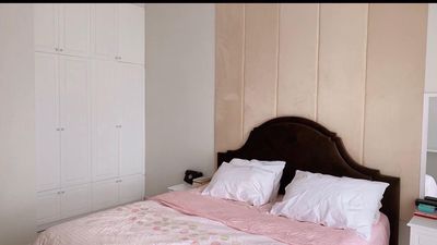 Rent Botanica Premier a private bedroom, which costs 15 million.