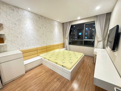 Rent five Gold Sears 3 bedrooms. Two toilets, 23-25 million a month.