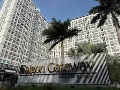 The owner of the Saigon Gateway rented it.