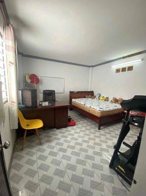 The basic reason for renting a two-story three-story bedroom is vpct Phan Huy Ích Gò Vấp.