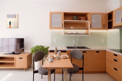 [master] - Living in the center, enjoying privacy