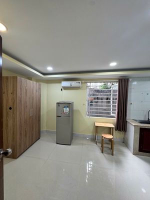 Rent room 18 meters by the market and measure - the Security Department building
