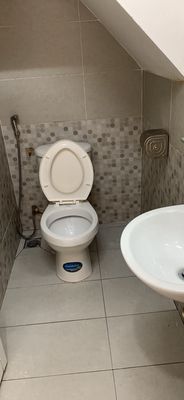 Two new toilets, two rooms. Close to 7.8 million, deliver immediately.