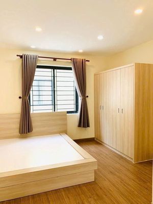 Lakeview City price: 25 million a month! 3rd floor bedroom complete air conditioning, curtains