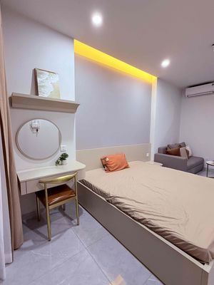 I'm the owner of the suite with 7 7 7 Tân Quy Crown 7
