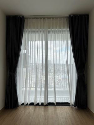 Rent a one-room room with a ten-million-foot-two interior.