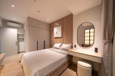 Let's get a room for the 3rd bedroom.
