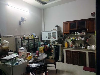 Rent the Lê Đình Cẩn alley. 1 st. 2nd floor.