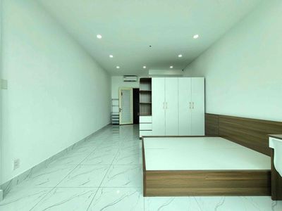 Rent a full-in-house kitchen studio with open open windows