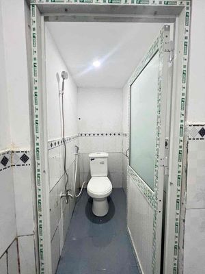 Rooms of High Full Waters