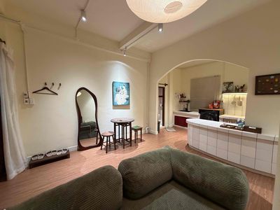 The new service apartment is 100%, the Flull Seven, near the Tân Định Church, the Mojave of Turtles