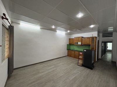 Rent an old apartment 24th Street in 1616 US Wu