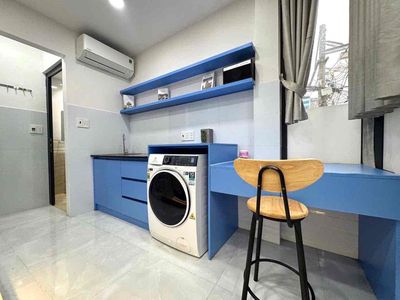 Hot apartment full of new washing machines