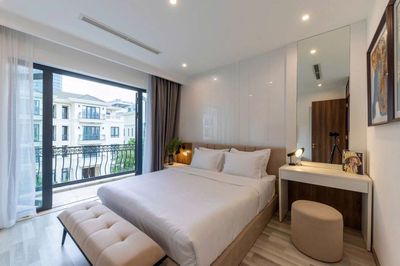 Rent a bedroom, two bedrooms, Tan Son Nhut Airport, Book Doors.