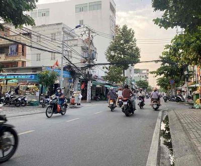 Home 1 7th floor 7 x 30 meters Front of Lâm Văn Bền Street