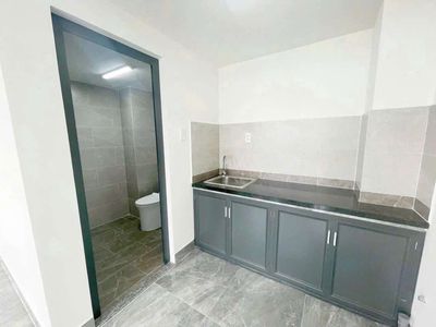 New boarding room chief 100%, high guard, security, good service.